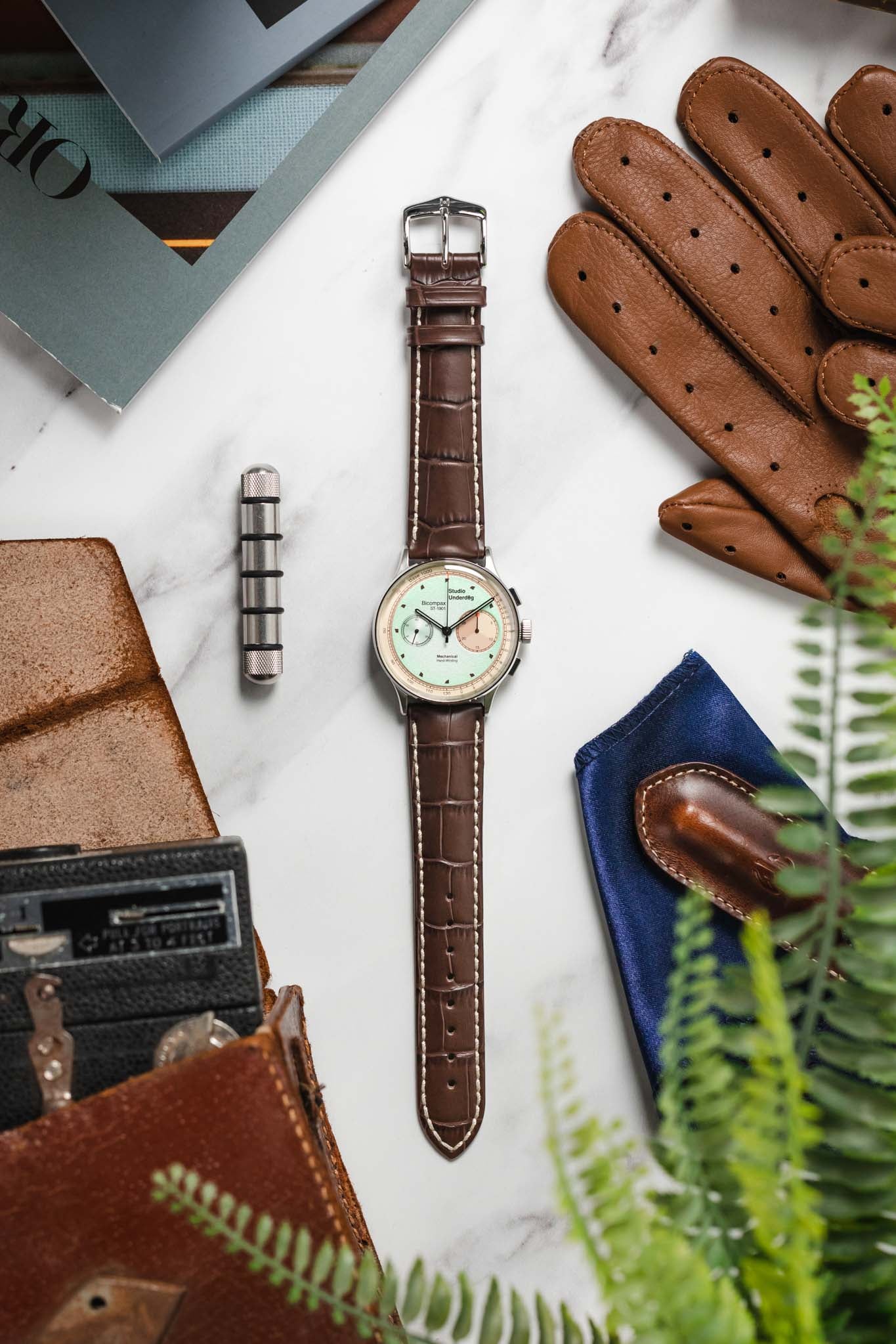 Hirsch MODENA Alligator Embossed Leather Watch Strap in BROWN - Image 6